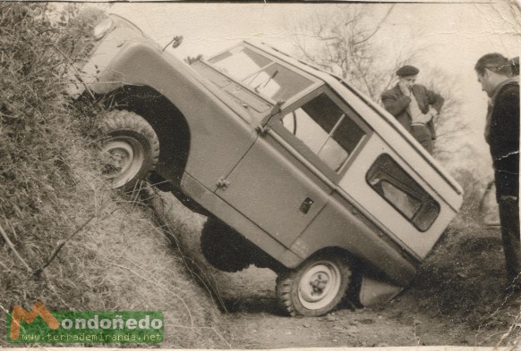 Accidente
Curiosa fotografía de un accidente de tráfico.
