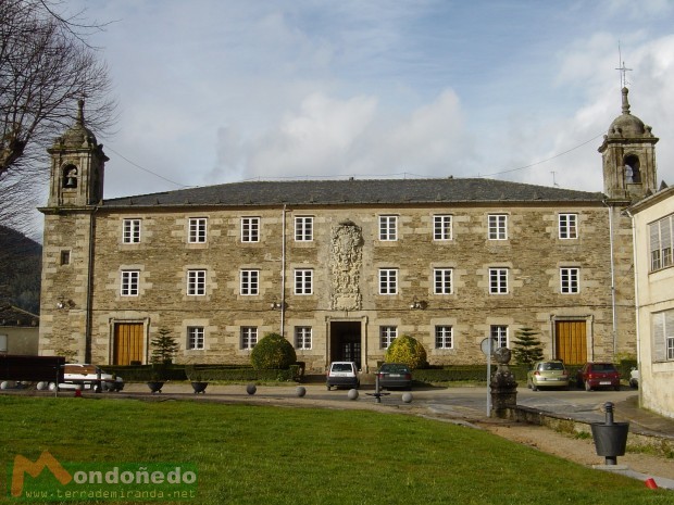 Hospital S. Pablo
Situado en la Alameda dos Remedios.
