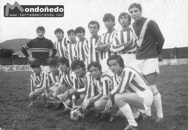 Mindoniense
Equipo de los juveniles del Mindoniense.
