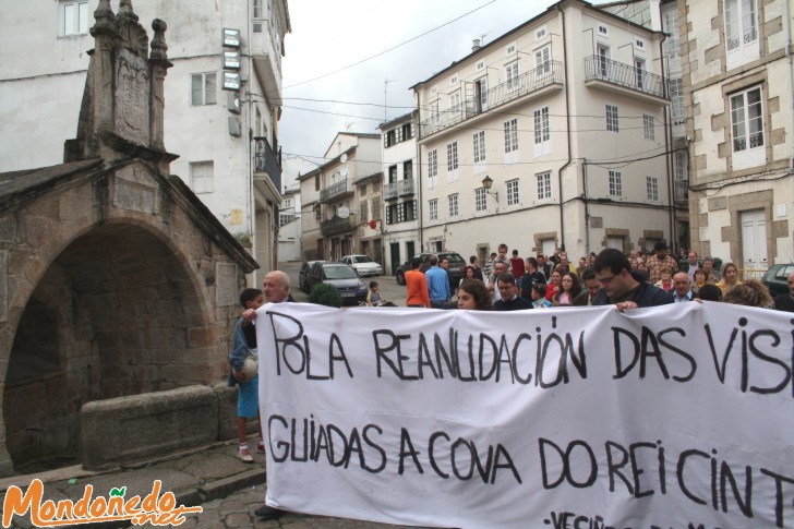 Manifestación
Pasando por la Fonte Vella
