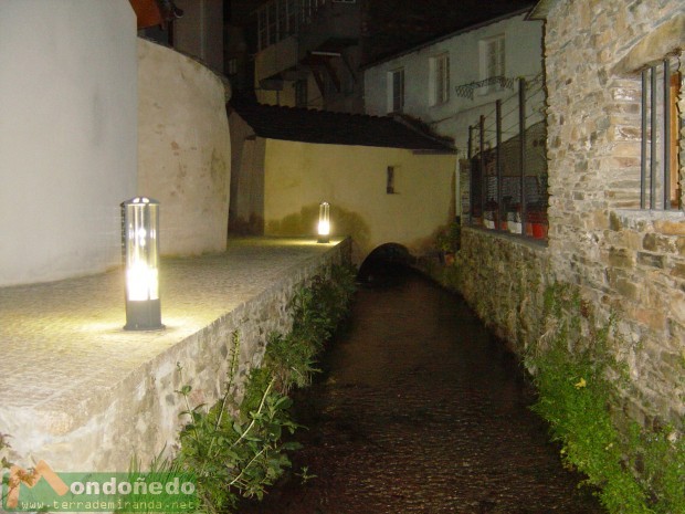 Os Muíños
Iluminación en el barrio de Os Muíños
