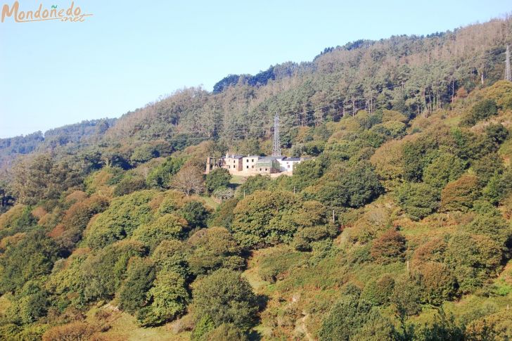 O Vilar
Casas en la montaña
