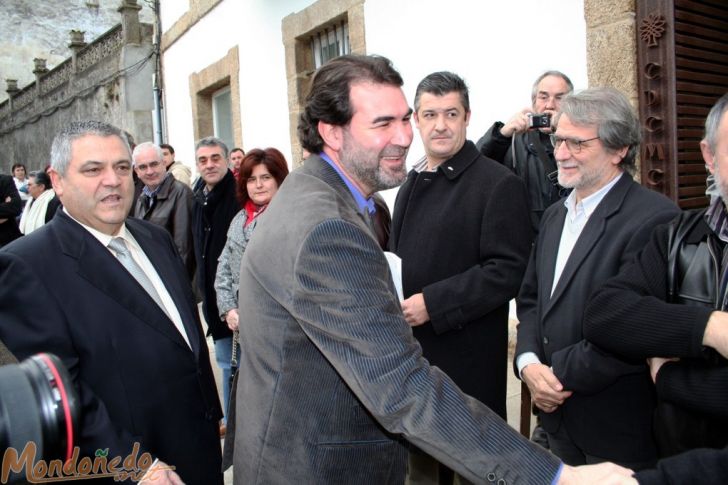 Centenario del Himno Gallego
El Vicepresidente de la Xunta saludando a los presentes
