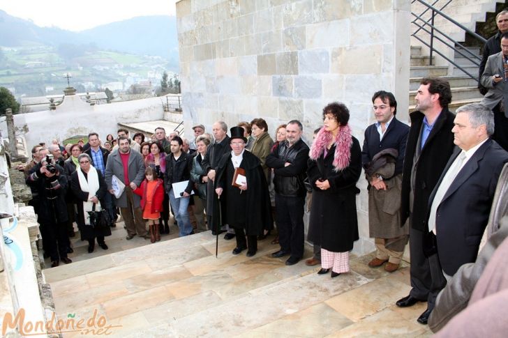 Centenario del Himno Gallego
Homenaje a Pascual Veiga en el cementerio
