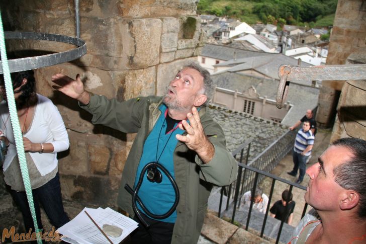 Nocturno para aullidos y pezuñas
Llorenç Barber en el campanario
