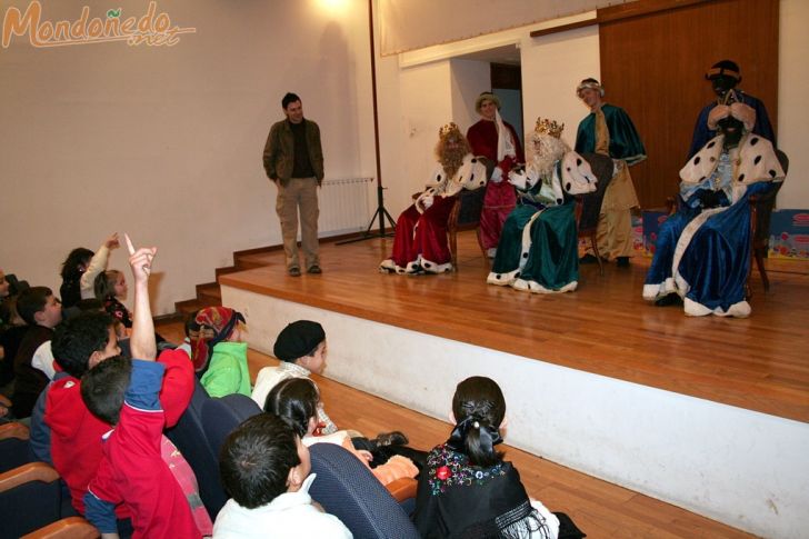 Cabalgata 2008
Los Reyes Magos contestan las preguntas de los niños
