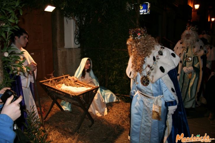 Cabalgata 2007
Los Reyes Magos visitando el Portal
