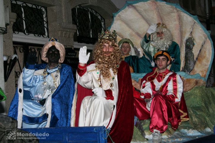 Cabalgata de Reyes
Saludando
