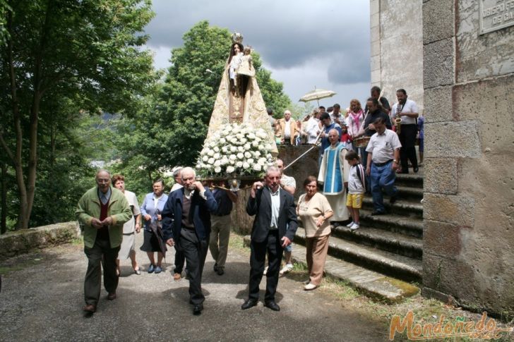 O Carme 2007
Procesión alrededor de la iglesia
