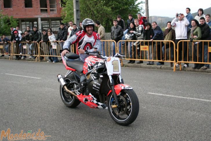 Concentración de motos
Exhibición de Humberto Ribeiro
