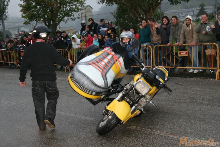 Concentración de motos
Exhibición de Eric Miazga
