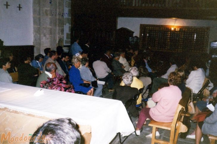 Convento de la Concepción
Concierto de órgano y coral "Mil Primaveras Máis", 18 de julio de 2001
