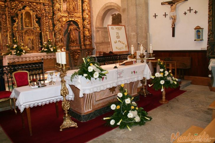 Convento de la Concepción
Iglesia adornada para unas bodas de plata
