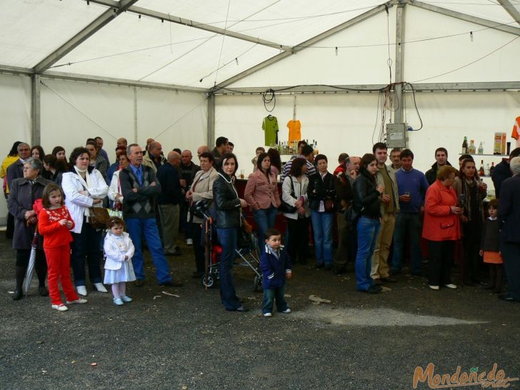 Fiestas del Coto da Recadieira
Sesión vermú del domingo
