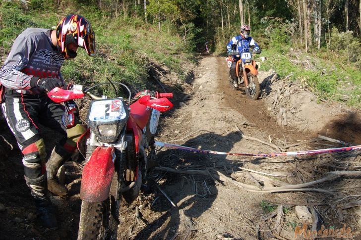 Enduro: I Raid de Mondoñedo
Avería en plena carrera
