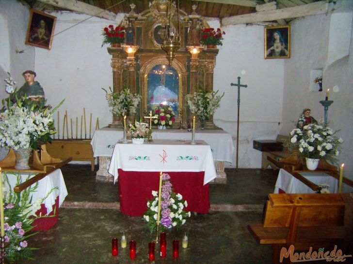 Fiestas en Valiño
Interior de la iglesia
