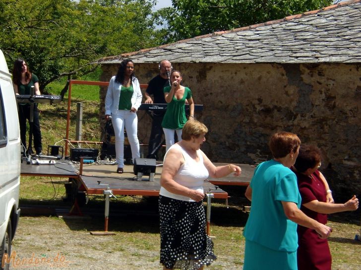 Fiestas en Valiño
Sesión vermú
