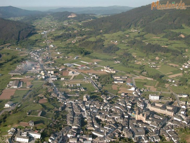 A vista de pájaro
Mondoñedo desde el aire
