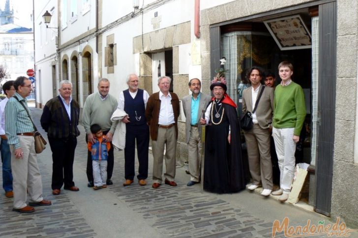 Homenaje al Mago Merlín
Foto de grupo. Imagen cedida por mindonium.com
