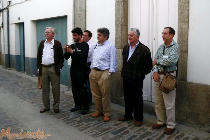 Homenaje al Mago Merlín
Asistentes al acto. Foto de mindonium.com
