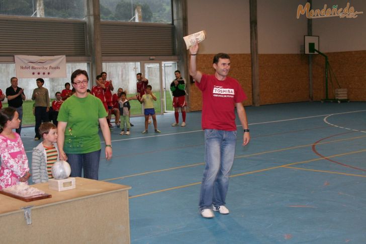 Maratón veraniego de fútbol-sala
Mejor equipo local (semifinalistas excluídos): Ínsua Sport
