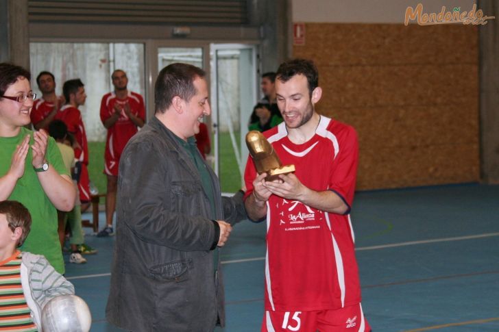 Maratón veraniego de fútbol-sala
Máximo Goleador: Juanma (Club de Vagos)
