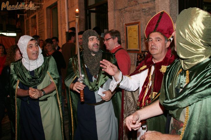 Mercado Medieval 2009
Dando la bendición
