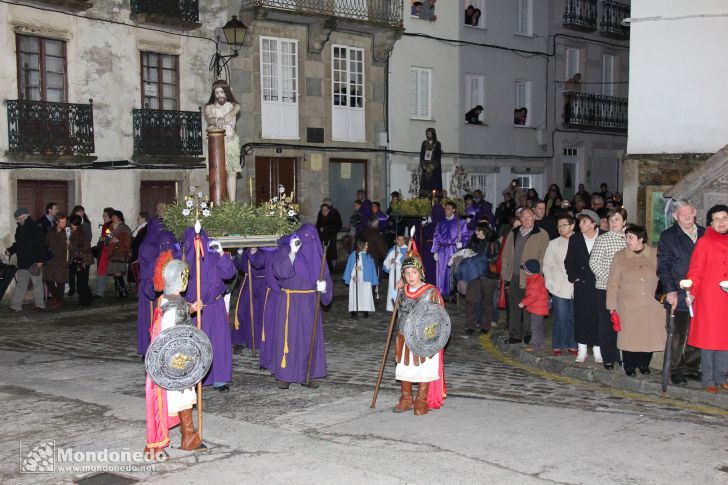 Jueves Santo
Pasando por la Fonte Vella
