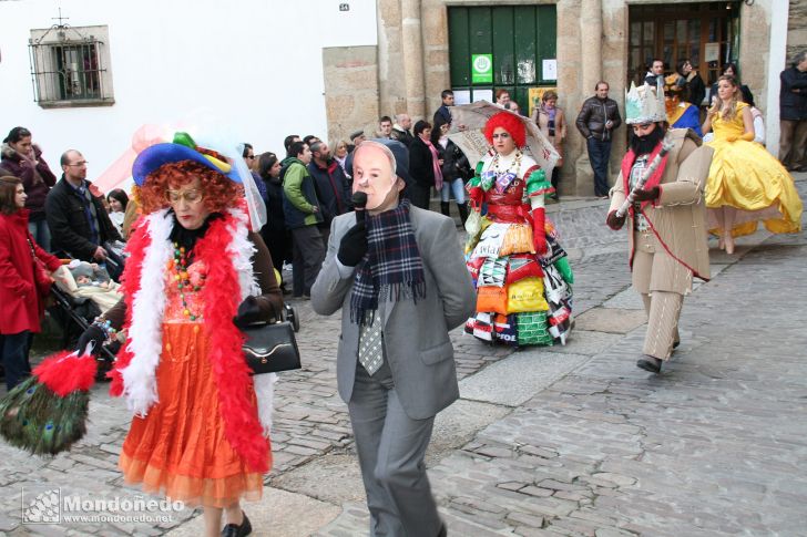 Desfile de disfraces
Gayoso e a Sra. de Palmirez
