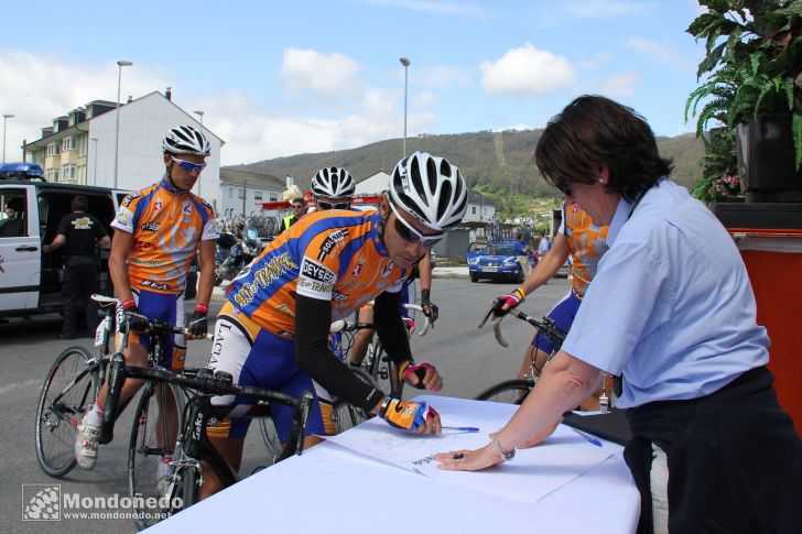 Volta Ciclista ás Comarcas
Control de firmas
