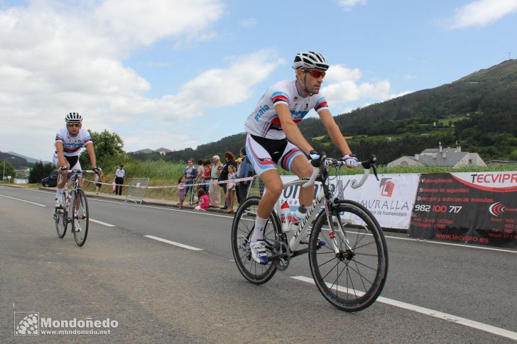 Volta Ciclista ás Comarcas
Calentamiento
