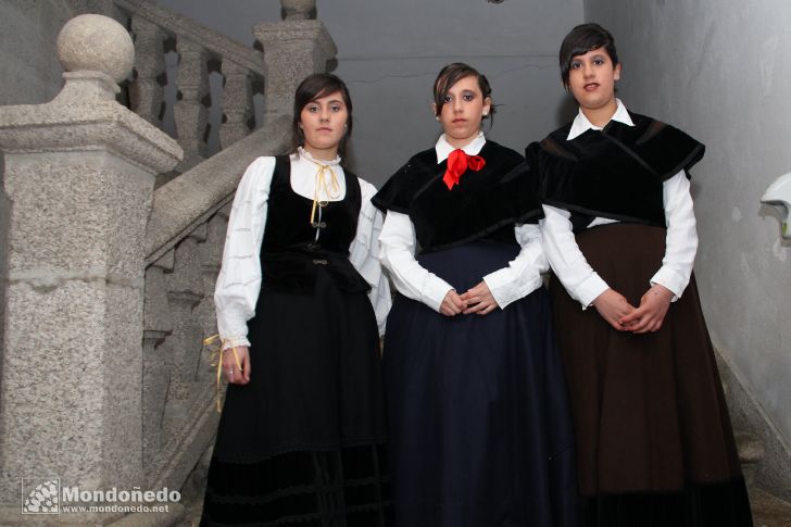 As Quendas 2010
Reina de las fiestas y Damas de honra
