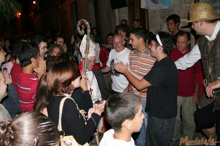 Previo Mercado Medieval
El Mago Merlín en el conjuro de la queimada
