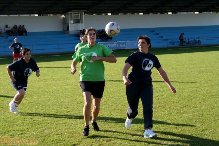 Os Remedios 2008
Partido de solteras contra casadas
