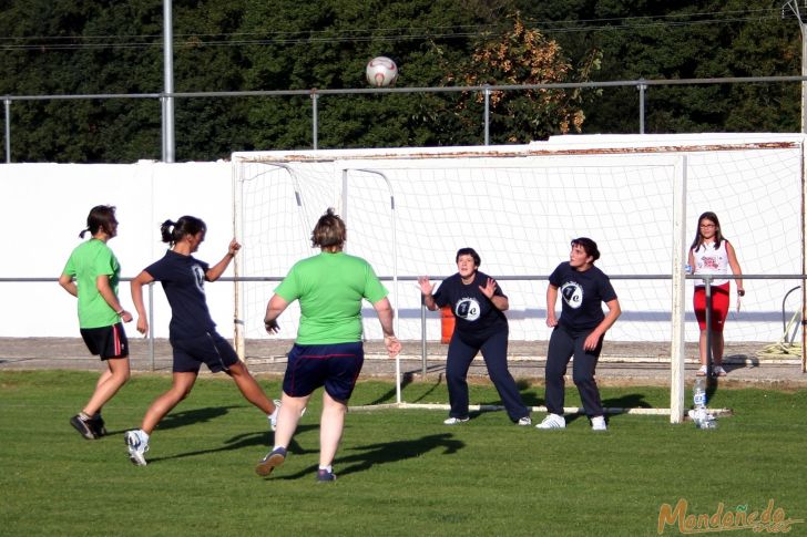 Os Remedios 2008
Partido de solteras contra casadas
