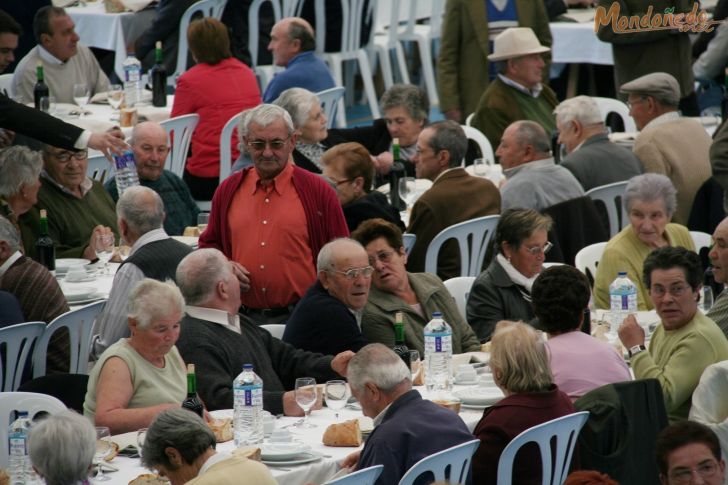 Comida Tercera Edad
En el Pabellón
