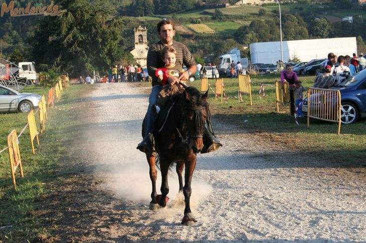 As San Lucas
Montando a caballo
