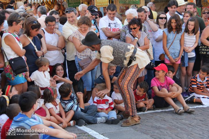 Sábado
Animación en la plaza
