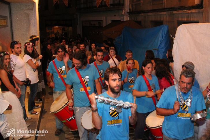 Sábado
Actuación de Trópico de Grelos
