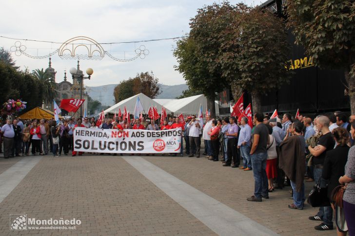 Manifestación
Por el empleo en Muebles Hermida
