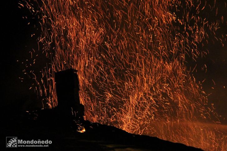 Incendio
Los bomberos apagan el fuego en una vivienda
