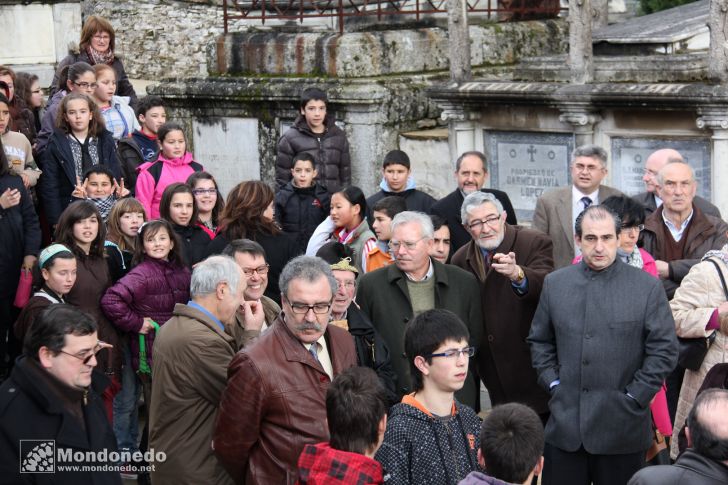 Homenaje a Álvaro Cunqueiro
Ofrenda
